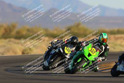 media/Oct-29-2022-CVMA (Sat) [[14c0aa3b66]]/Race 11 Amateur Supersport Open/